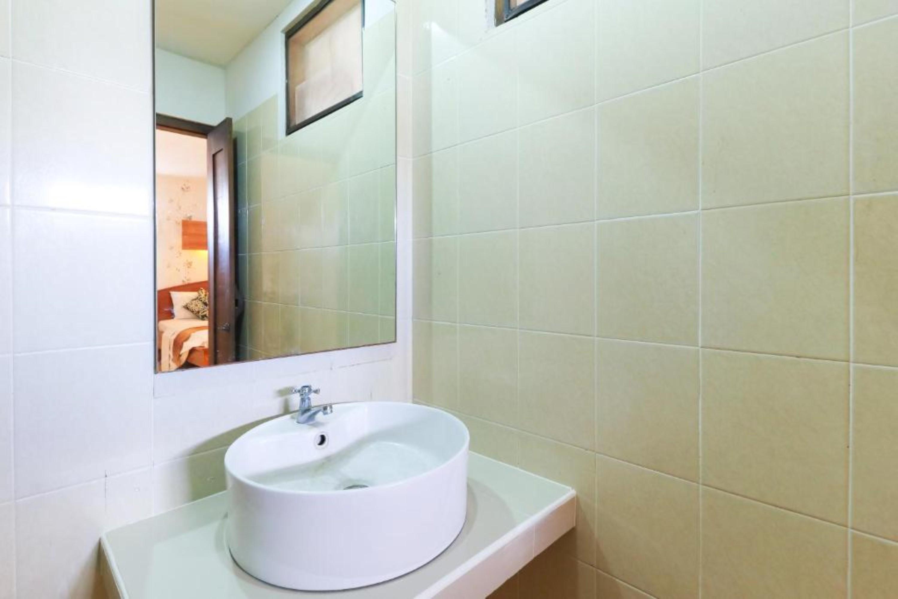 Ayu Lili Garden Hotel Kuta Kuta Lombok Exteriör bild